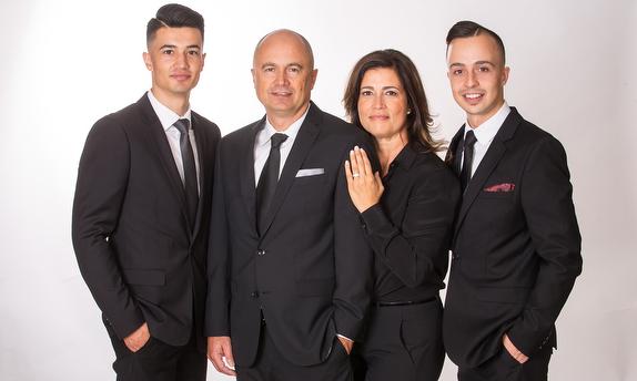 The Oliveira Team